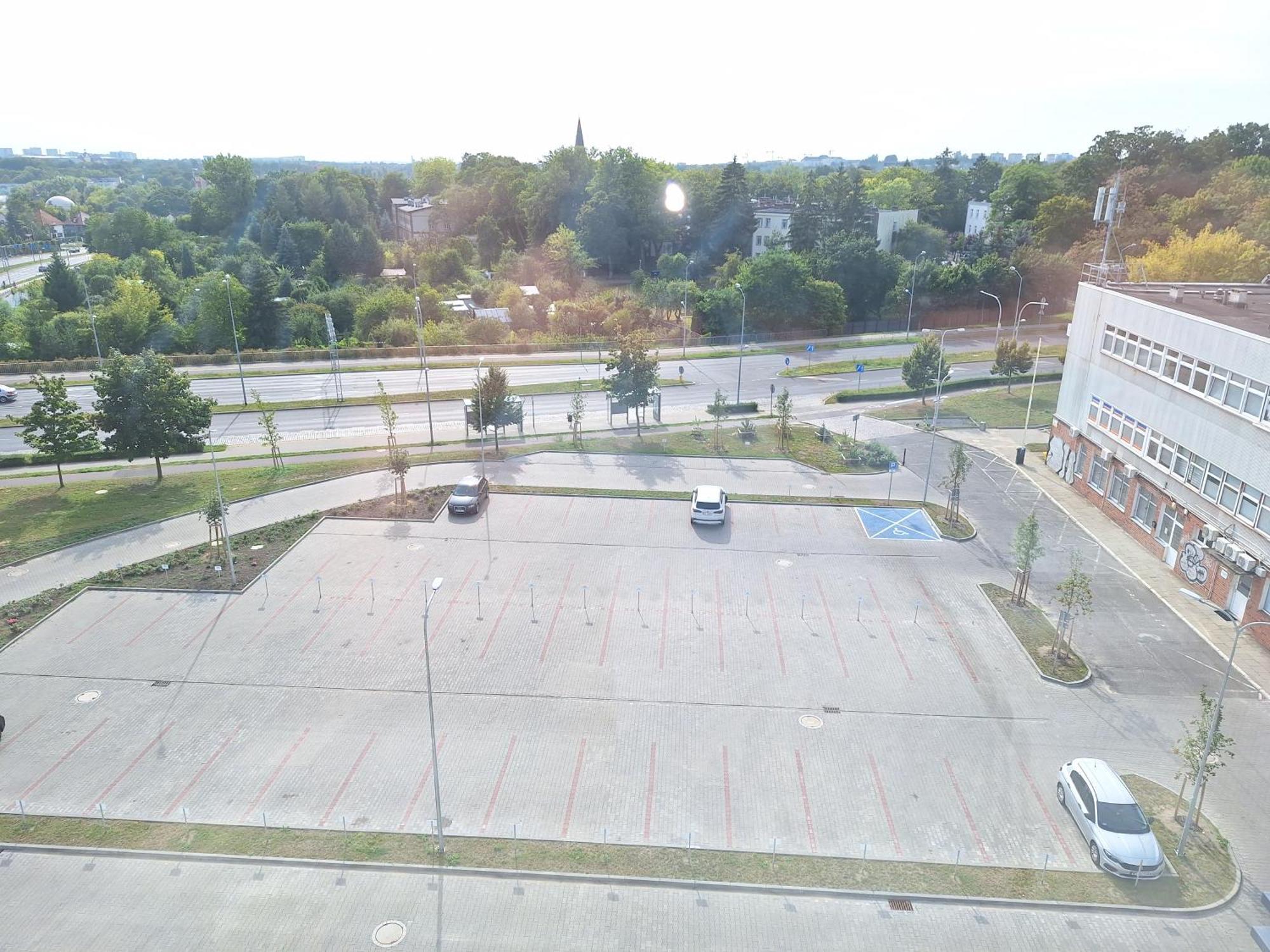 Loft 19 - W Cenie Prywatne Miejsce Postojowe Lub Garaz *
