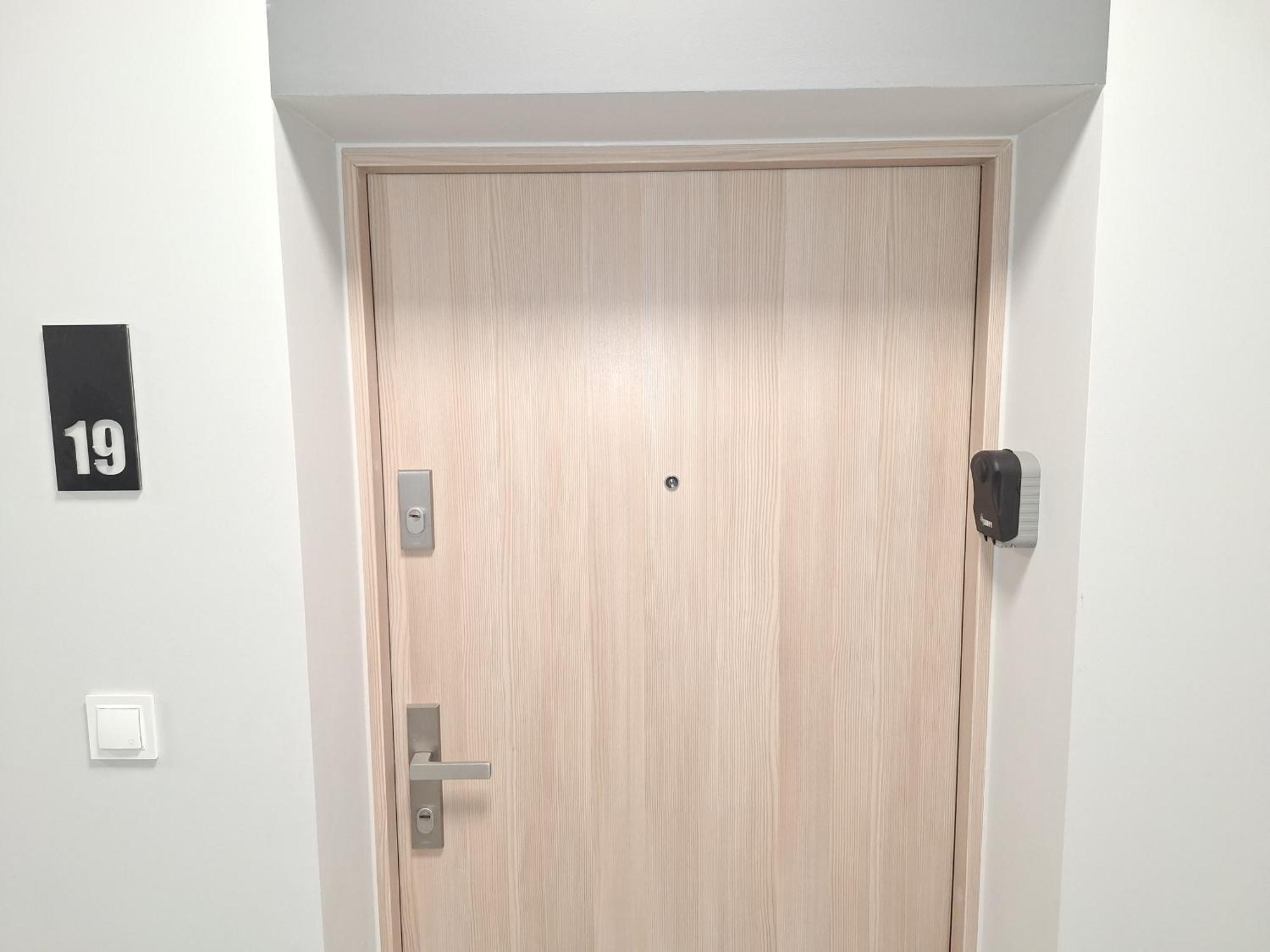 Loft 19 - W Cenie Prywatne Miejsce Postojowe Lub Garaz Apartment